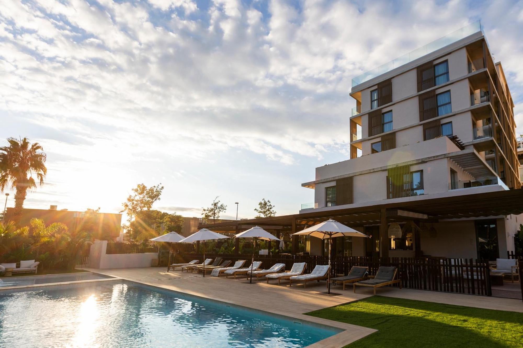 Albades Hotel & Spa (Adults Only) ベニカシム エクステリア 写真