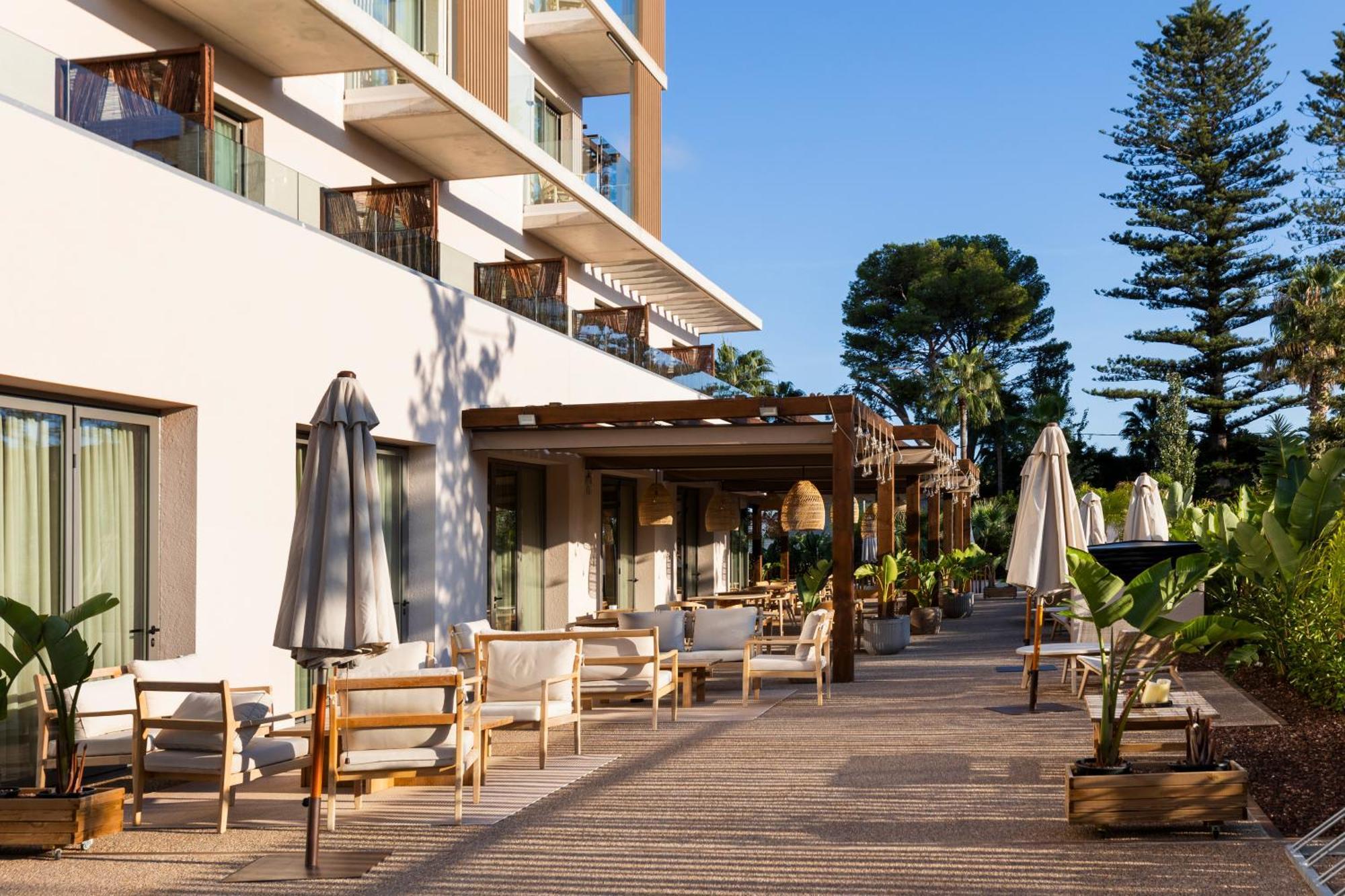 Albades Hotel & Spa (Adults Only) ベニカシム エクステリア 写真