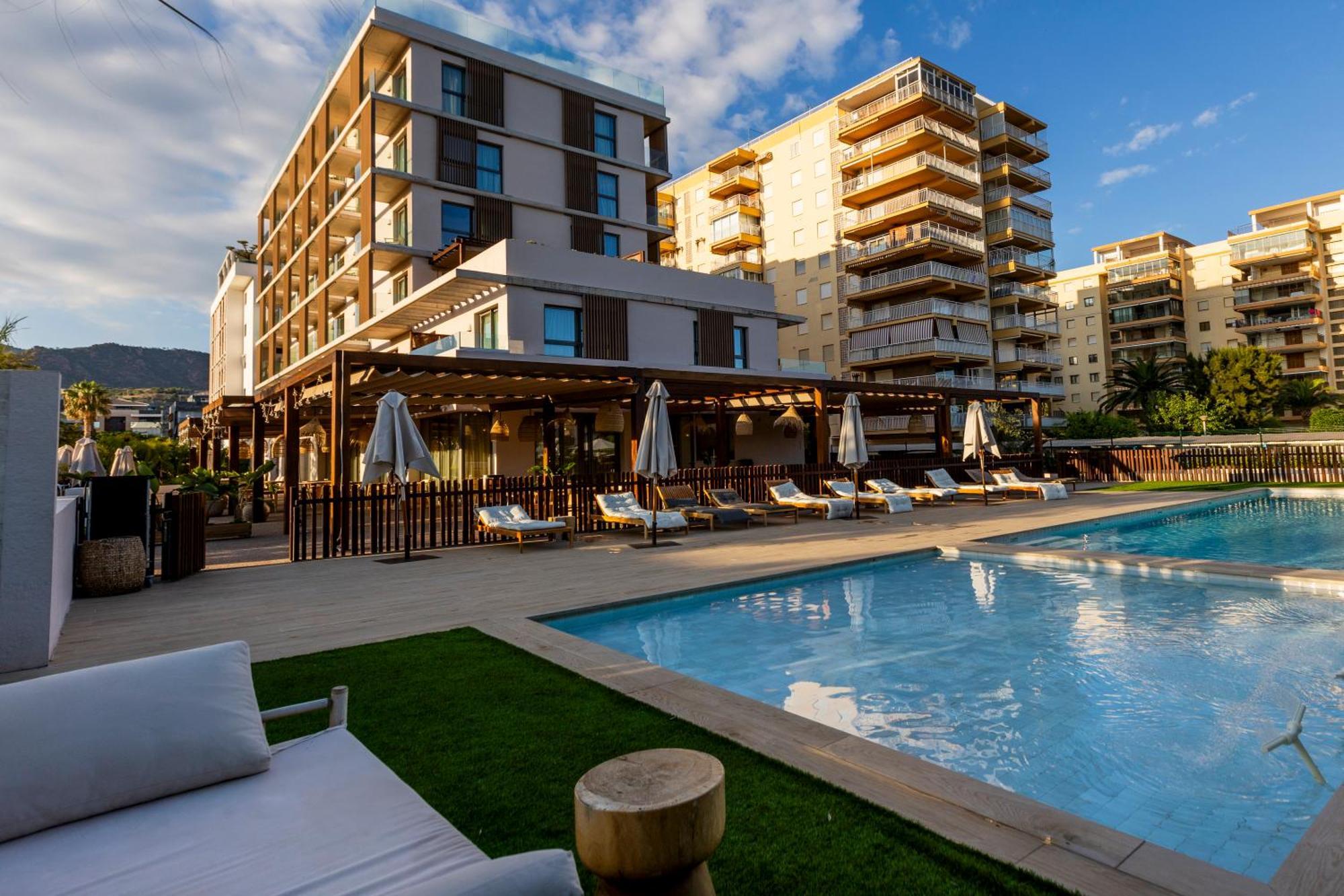 Albades Hotel & Spa (Adults Only) ベニカシム エクステリア 写真